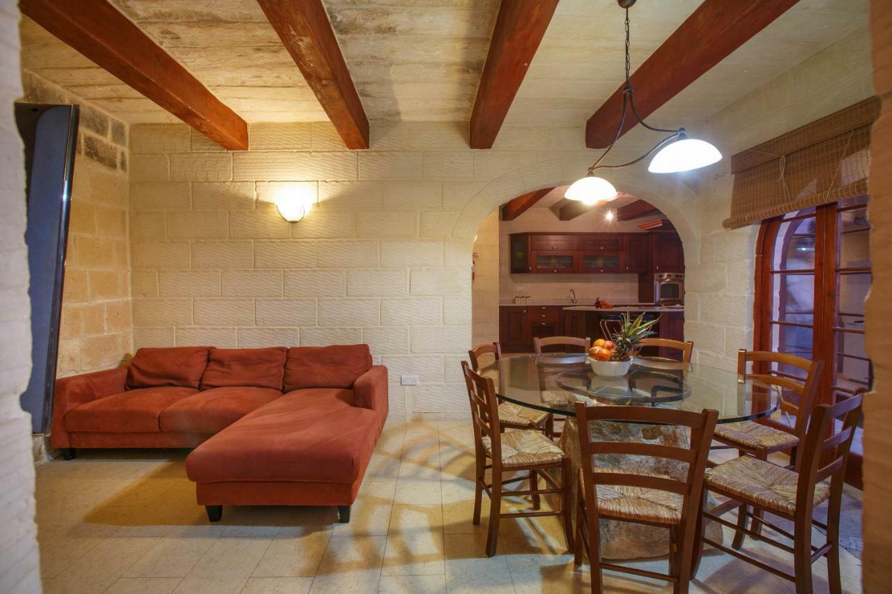 Għarb Il-Palma Holiday Farmhouse With Sunny Private Pool In Island Of Gozo المظهر الخارجي الصورة
