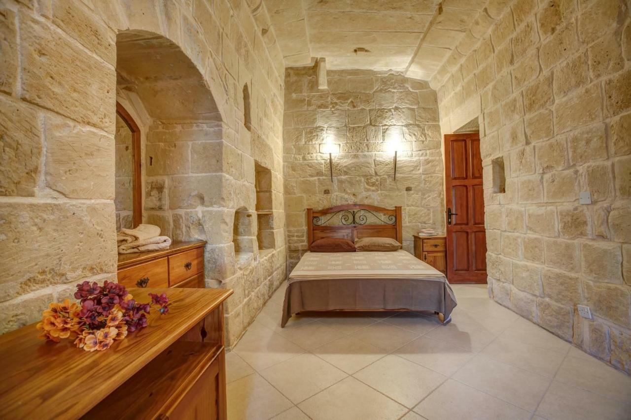 Għarb Il-Palma Holiday Farmhouse With Sunny Private Pool In Island Of Gozo المظهر الخارجي الصورة